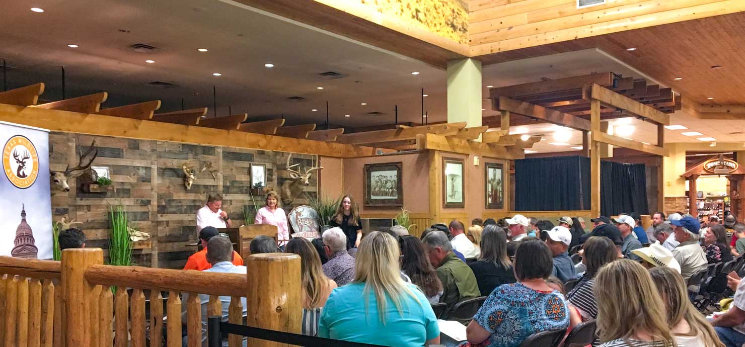 Awards at-Cabelas-2021