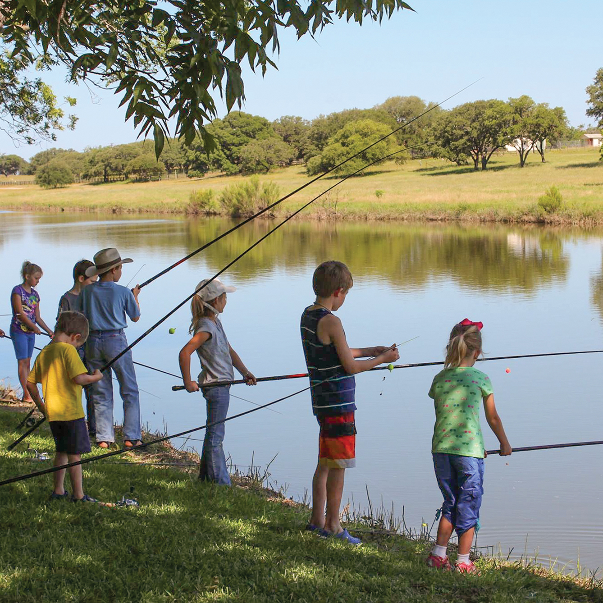 LBJ_11312685_10153415142719357_1013639064109892169_o