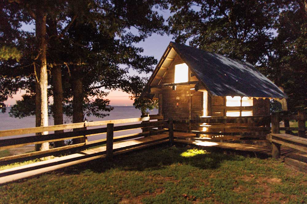 Lake Livingston cabin