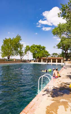 Summer visitors at Balmorhea State Park