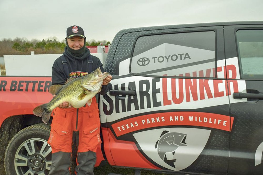 0325_F-Sharelunker_47117687302_eb7f2ccedc_o_CourtesySharelunkerProgram