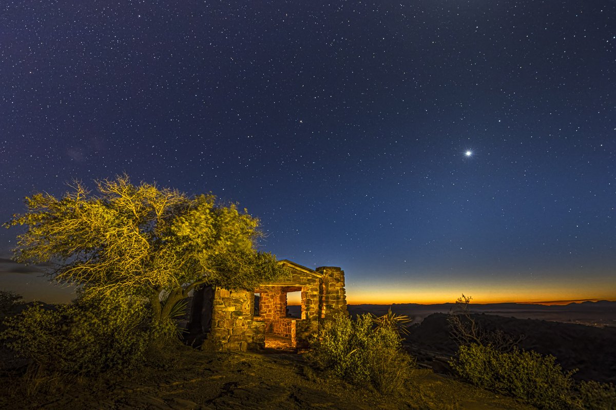 0425_F-PhotoEssay_DavisMnts_Texas State Parks Long Exposure 1_KenZoller