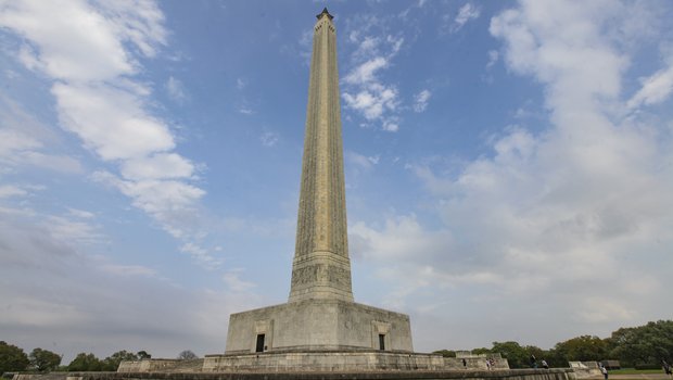 Battlefield monument in San Jacinto.