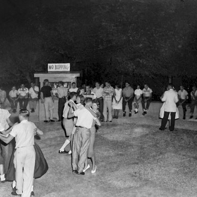 People dancing.
