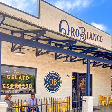 Customers eating gelato at Oro Bianco.