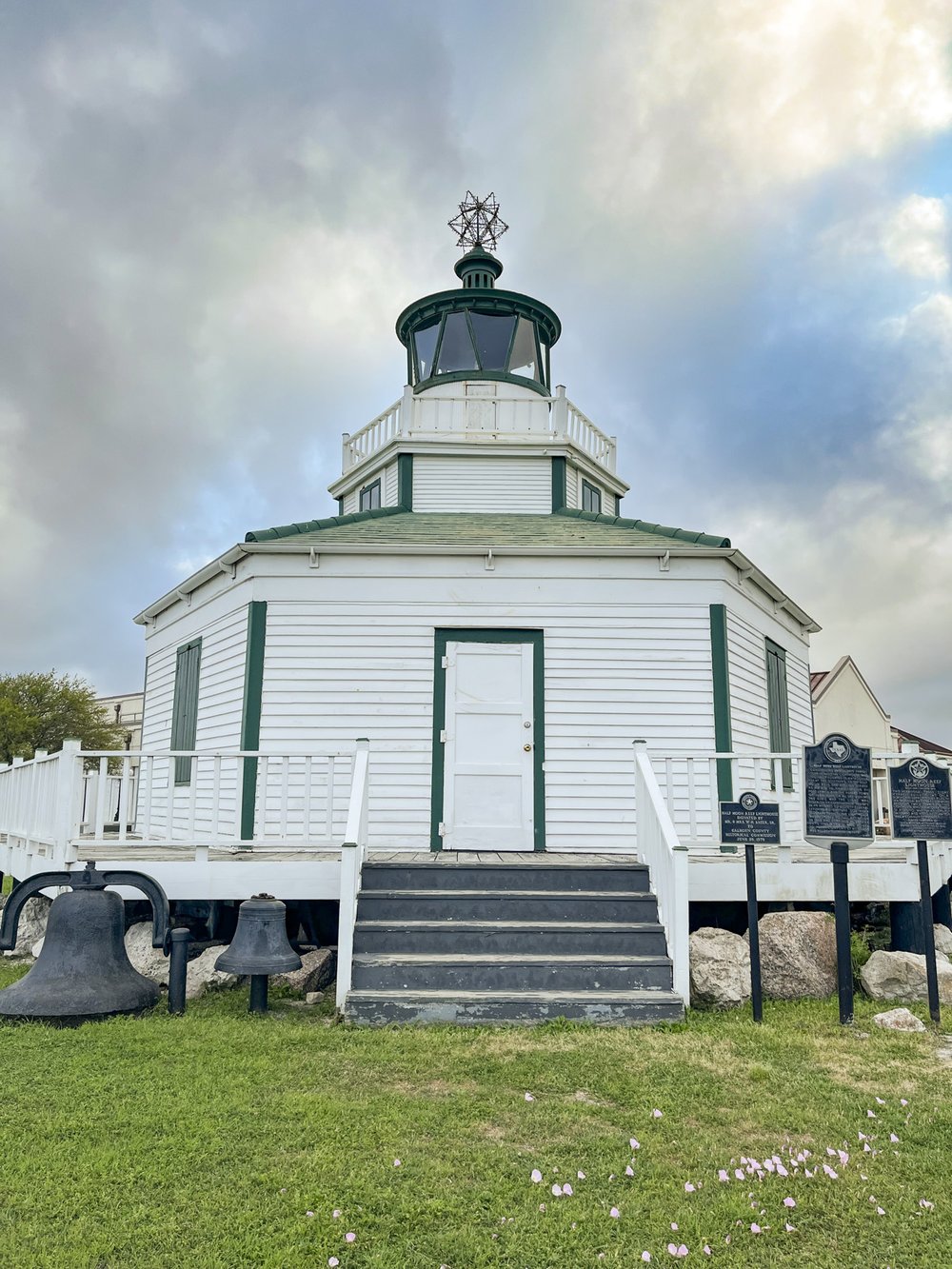 Exterior of Port Lavaca's Halfmoon Reef Lighthouse