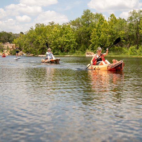 Paddlers enjoy Inks Lake