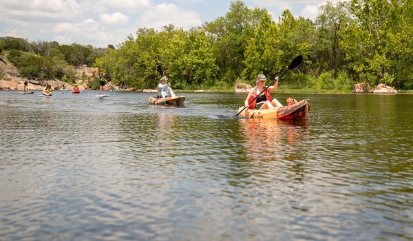 Paddlers enjoy Inks Lake