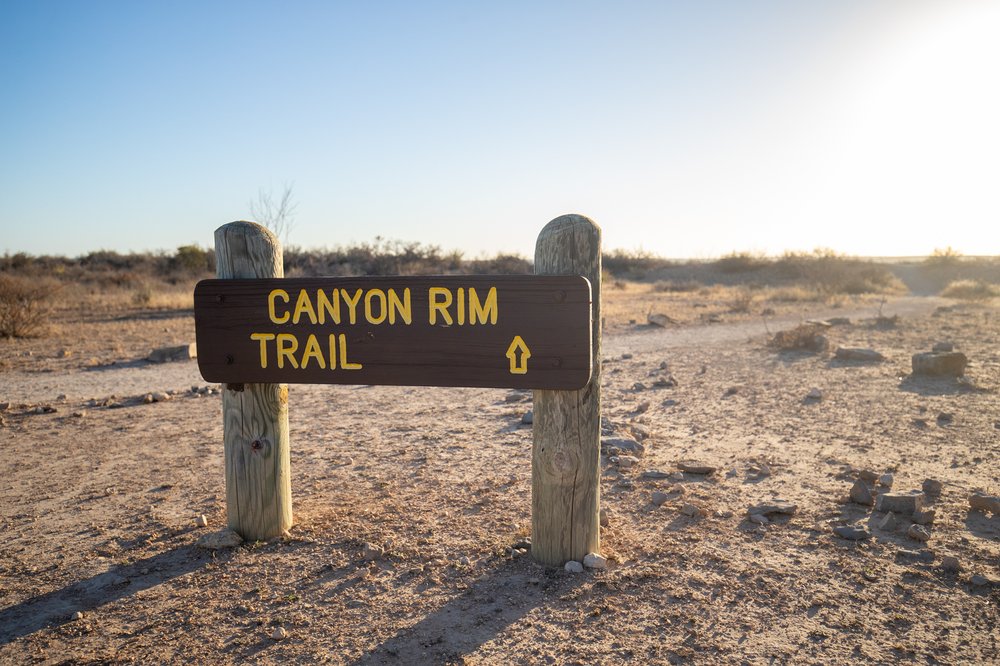 Trailhead sign at Seminole Canyon's Canyon Rim Trail
