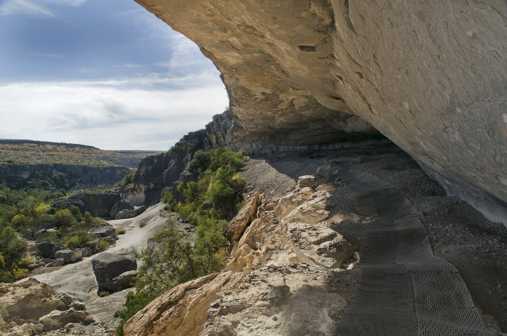 Wide angle image of Seminole Canyon of Fate Bell pictograph location and lower Pecos canyon