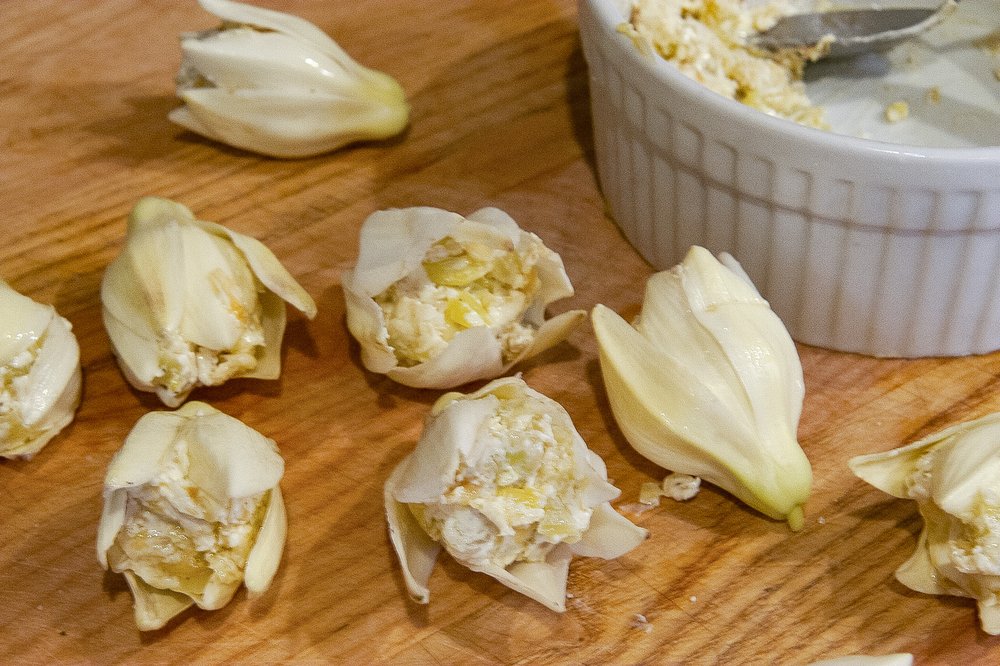 Stuffed yucca flowers