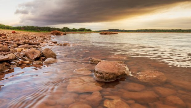 A close up at the rocky bed of Lake Abilene.