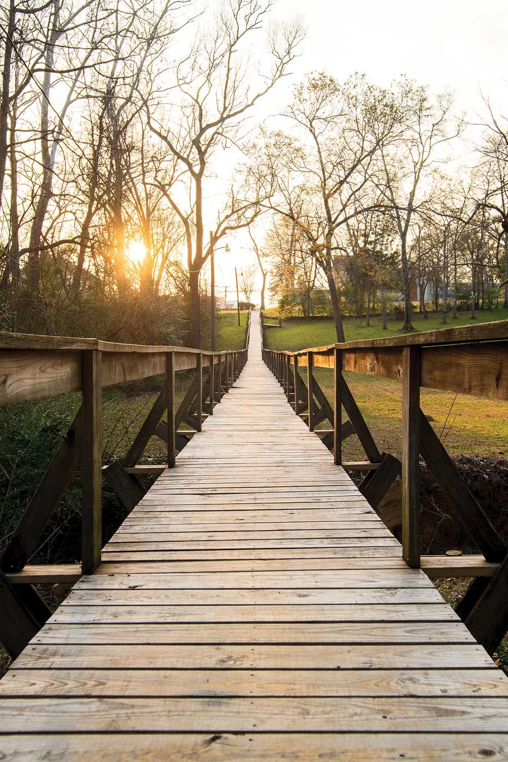 Foot bridge over a low valley.