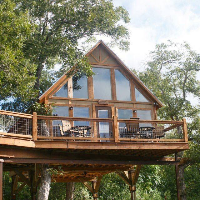 Treehouse cabin at Geronimo Creek Retreat