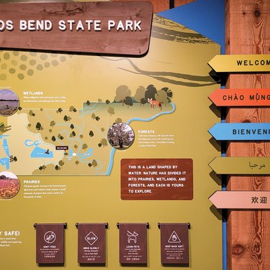 Interpretive sign at brazos bend state park.
