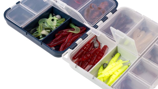 Lure organization for a tackle box