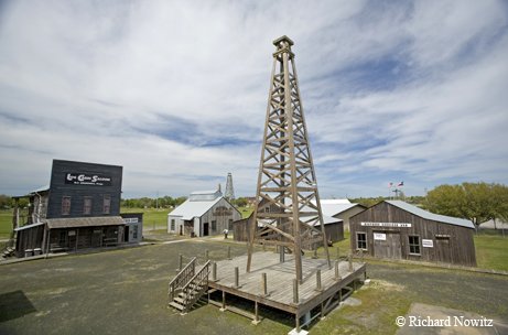 Spindletop-Gladys City Boomtown Museum