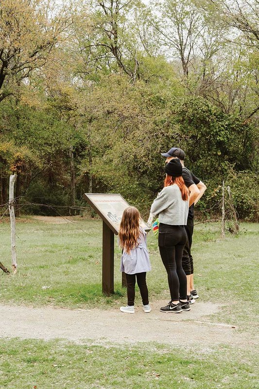 cedar-hill-penn-farm-trail