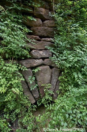 retaining wall and culvert in Bastrop