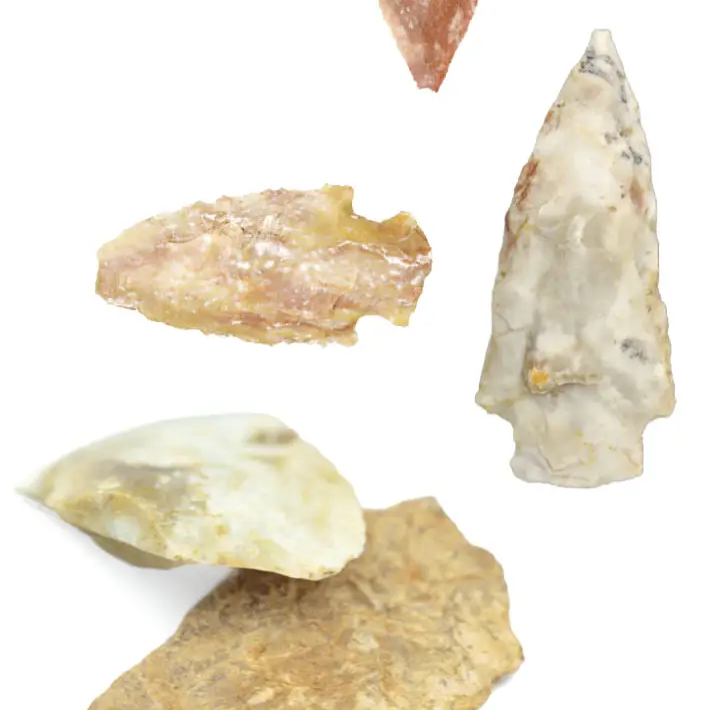 chert flakes and spearheads